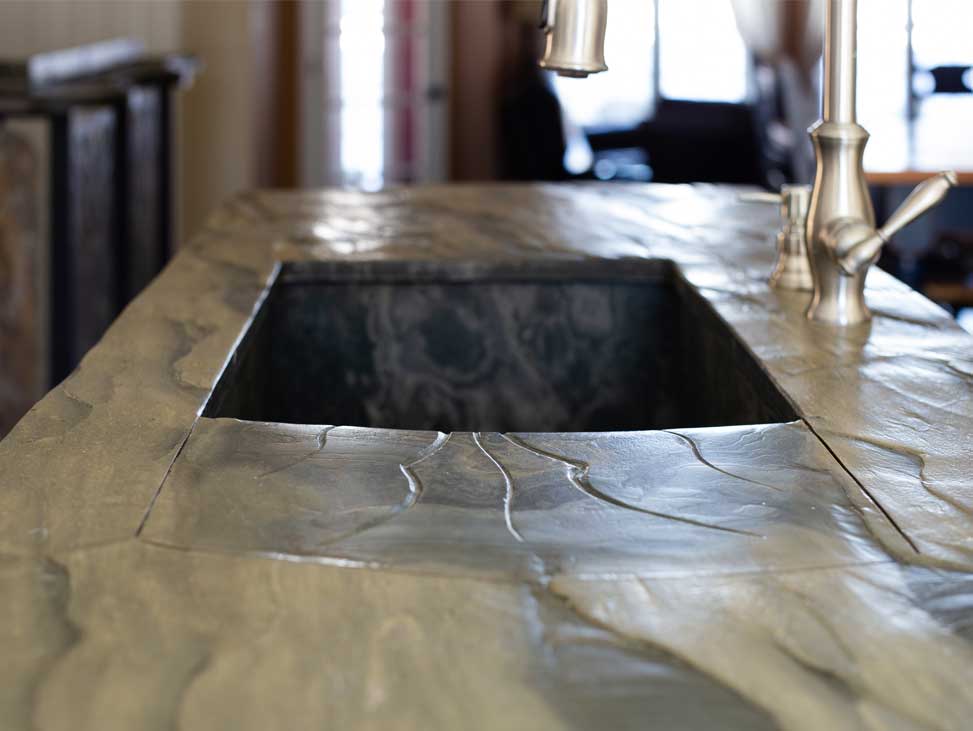 Ilot cuisine lavabo ardoise